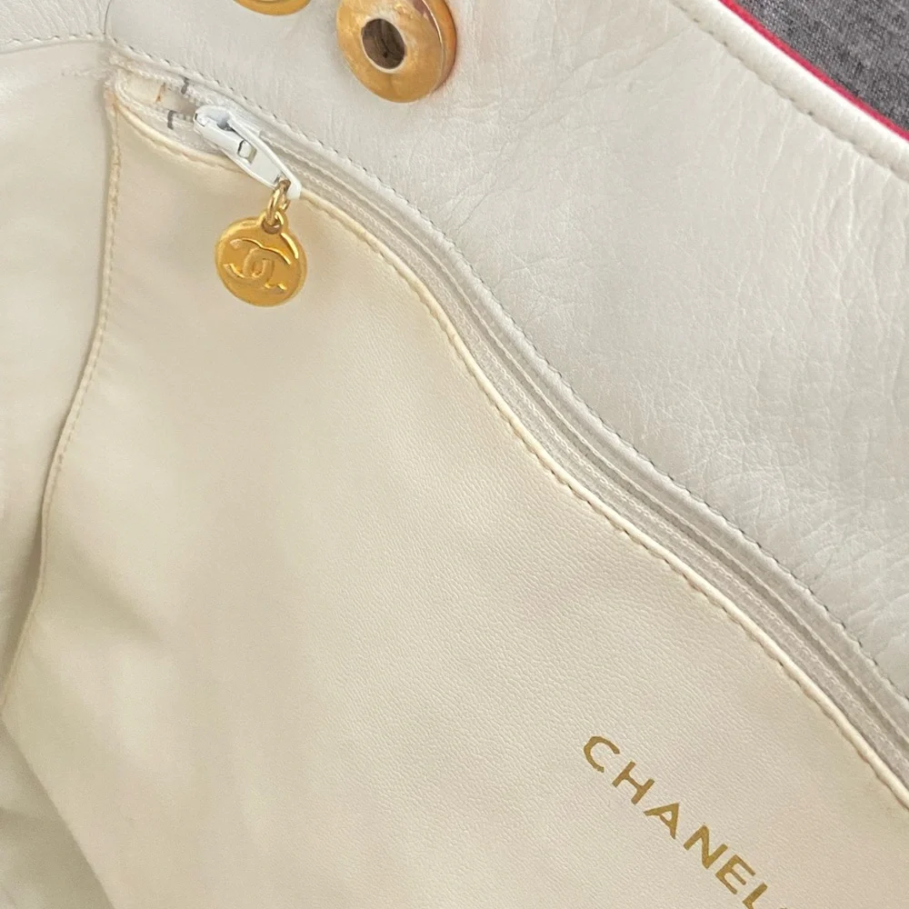 CHANEL Canvas Supermodel print tote - Picture 7 of 10
